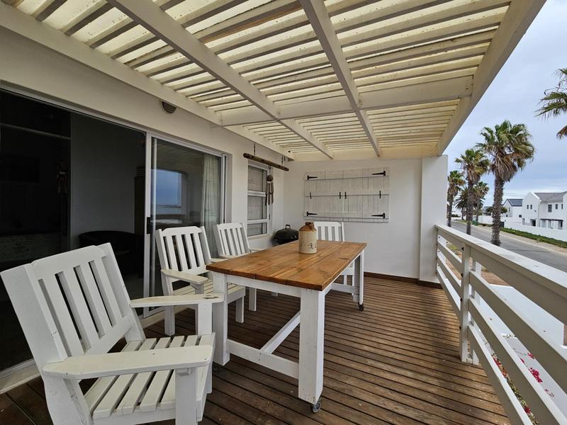 3 Bedroom Property for Sale in Golden Mile Western Cape